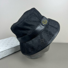 GUCCI BUCKET HAT