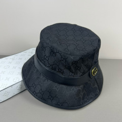 GUCCI BUCKET HAT