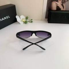 CHANEL Women's Fashion Sunglasses