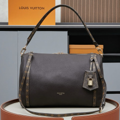 LV Express MM Bag