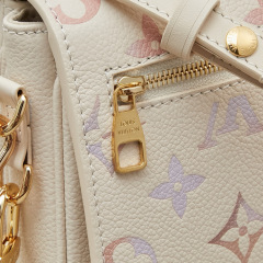 LV Pochette Métis East West Bag