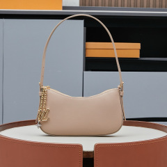 LV Pochette LV Bloom Bag