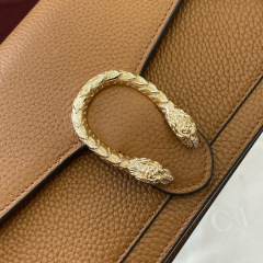 GUCCI Dionysus wallet on chain