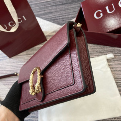 GUCCI Dionysus wallet on chain
