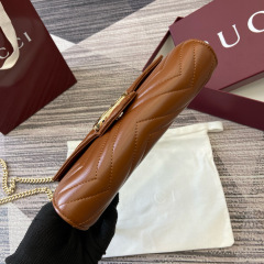GUCCI GG Marmont wallet on chain