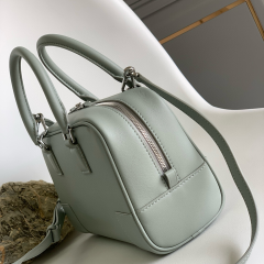 LOEWE Amazona 23 Handbag
