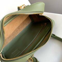 LOEWE Amazona 23 Handbag