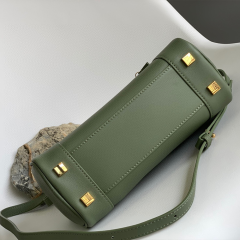 LOEWE Amazona 23 Handbag