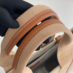 CHLOÉ LARGE WOODY TOTE BAG IN LINEN