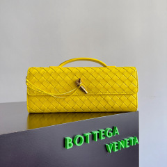 BOTTEGA VENETA Andiamo Clutch Bag