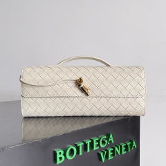 BOTTEGA VENETA Andiamo Clutch Bag