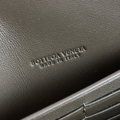 BOTTEGA VENETA Andiamo Clutch Bag