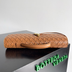 BOTTEGA VENETA Andiamo Clutch Bag