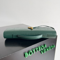 BOTTEGA VENETA Andiamo Clutch Bag