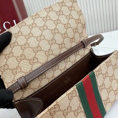 GUCCI Small pouch