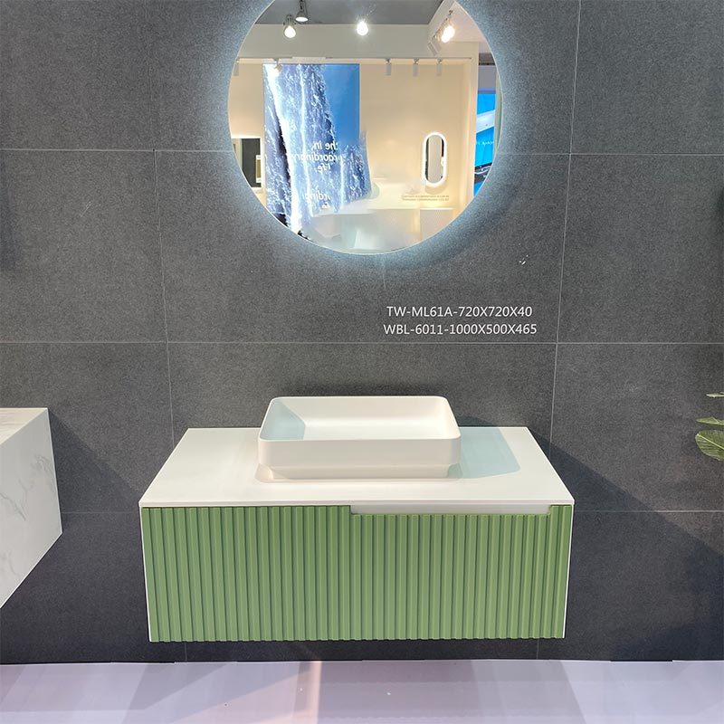Beliebter Designer-Badezimmerschrank mit Einzelaufsatzwaschbecken und Wandmontage im Großhandel WBL-6011