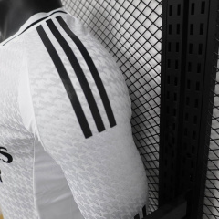Real Madrid home 24/25 long sleeve player football team shirt