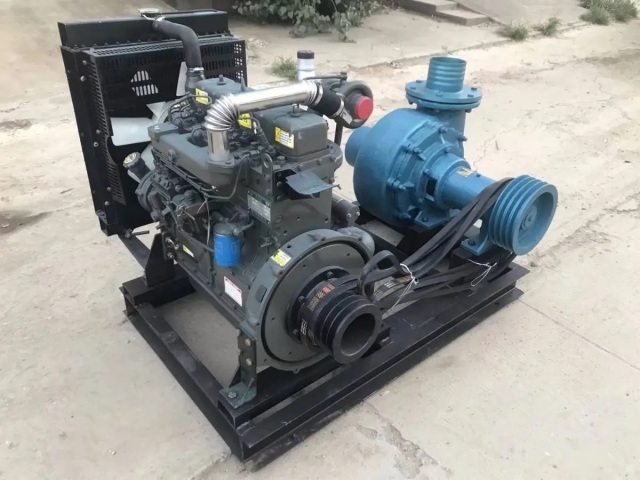 Horizontal single stage diesel engine water pump unit