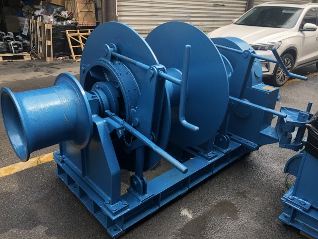 43.5kn 30hp deck windlass for rope steel wire winch for 32mm anchor chain