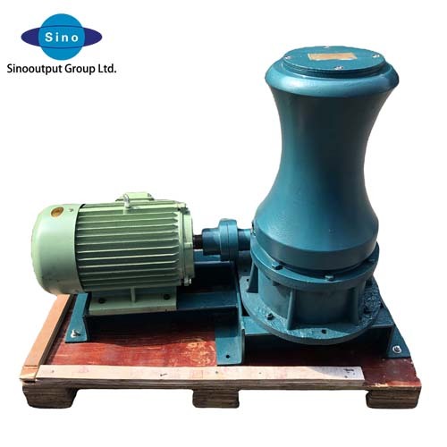 Marine winch for lifting net for land or marine with power box vertical type capacity of 3 ton power 7.5kw