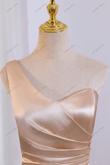 Gorgeous Prom Gown With One Shoulder