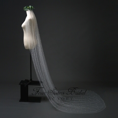 Pearl Appliques Veil