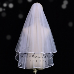 Simple Elegant Satn Edge Veils