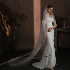 Two Layers Delicate Lace Flowers Veil