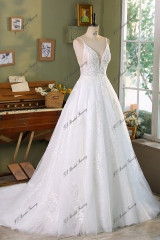 A Line Beading Lace Applique Wedding Dress