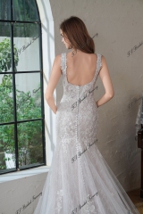 Elegant Squared Neckline Silhouette Wedding Gown