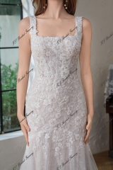 Elegant Squared Neckline Silhouette Wedding Gown