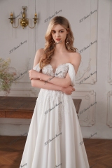 Flowy A-line Dress With Sweetheart Neckline and detachable Sleeves