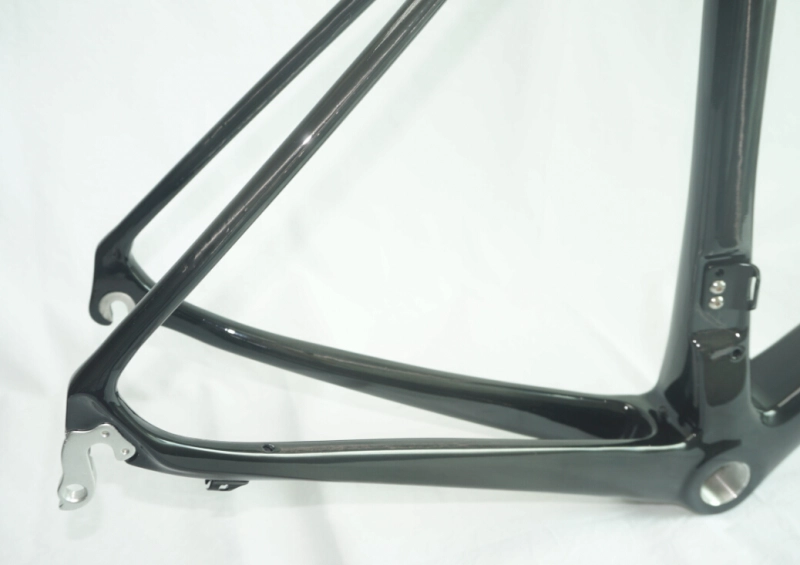 VB-R-016 Super Light Road Frame Di2 Ready Customized Painting