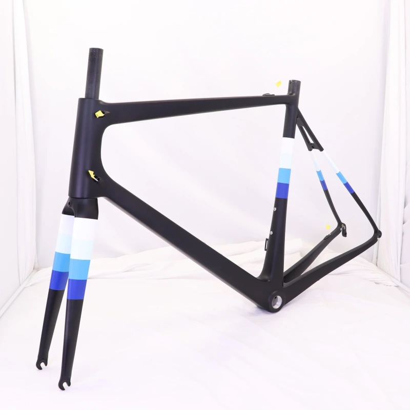 light &amp; strong carbon road frame