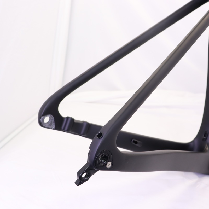 VB-R-099 black&amp; white paint carbon road disc frameset