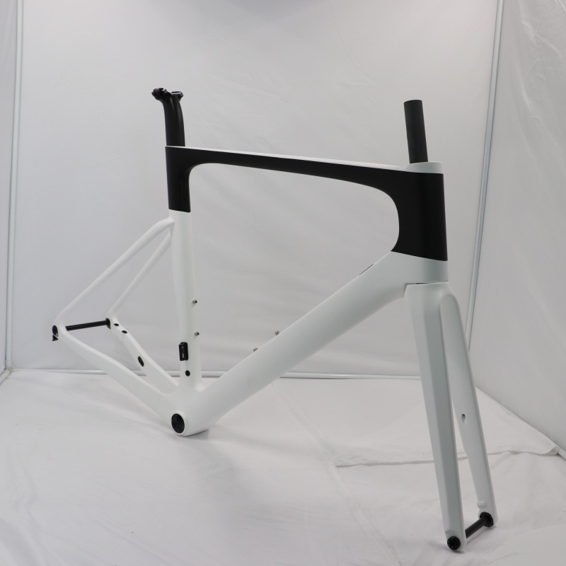 VB-R-099 black&amp; white paint carbon road disc frameset