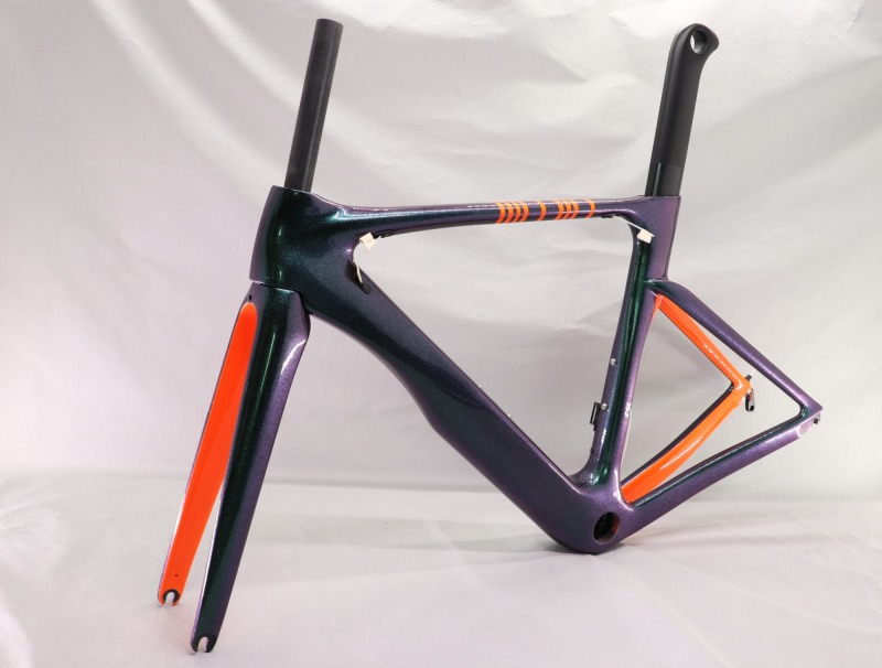 VB-R-068 Road Bicycle Frame Chameleon Green