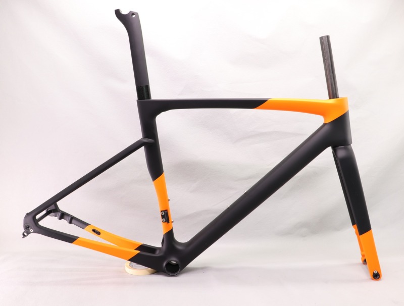 VB-R-168 Light Weight Carbon Road Bike Frame Black Orange Matte