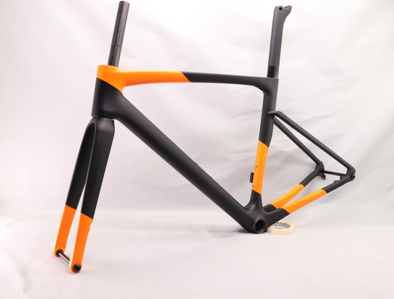 VB-R-168 Light Weight Carbon Road Bike Frame Black Orange Matte