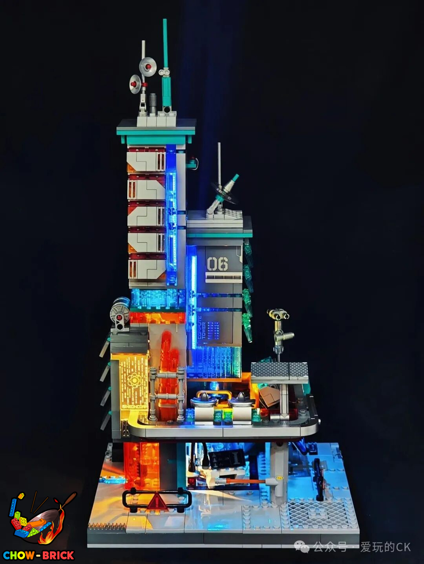 Lumibricks 17010 Neon Tech Station w/ Lights - View 30 Lumibricks 17010 Neon Tech Station w/ Lights - View 30