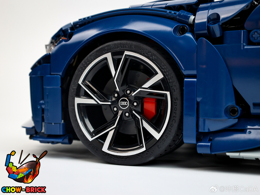 CaDA 1/8 C61515 Audi RS 6 Avant - View 7 CaDA 1/8 C61515 Audi RS 6 Avant - View 7