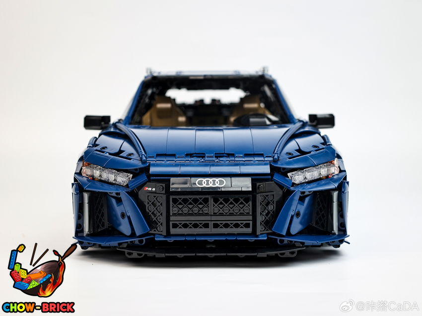 CaDA 1/8 C61515 Audi RS 6 Avant - View 3 CaDA 1/8 C61515 Audi RS 6 Avant - View 3