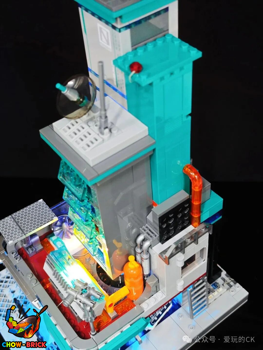 Lumibricks 17010 Neon Tech Station w/ Lights - View 53 Lumibricks 17010 Neon Tech Station w/ Lights - View 53