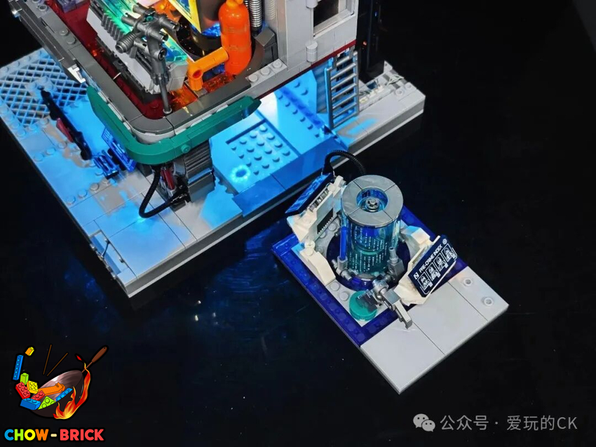Lumibricks 17010 Neon Tech Station w/ Lights - View 43 Lumibricks 17010 Neon Tech Station w/ Lights - View 43
