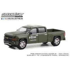 1:64 2018 Chevrolet Silverado Z71 Police - Carabineros de Chile - Grupo de Operaciones Policiales Especiales (GOPE) (Hobby Exclusive)