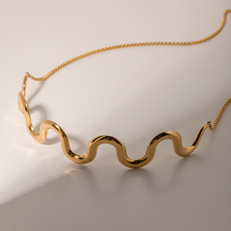 Wave Chain Necklace