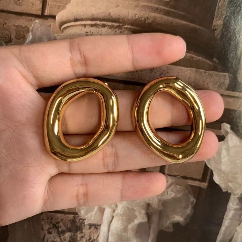 Hollow Oval Earrings