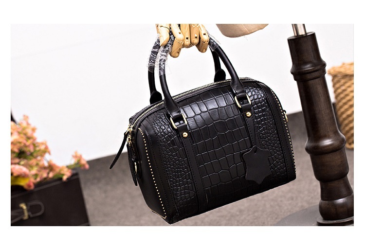 Luxury Women's fashion real leather handbags with zipper pocket Lightweight Shoulder Bags