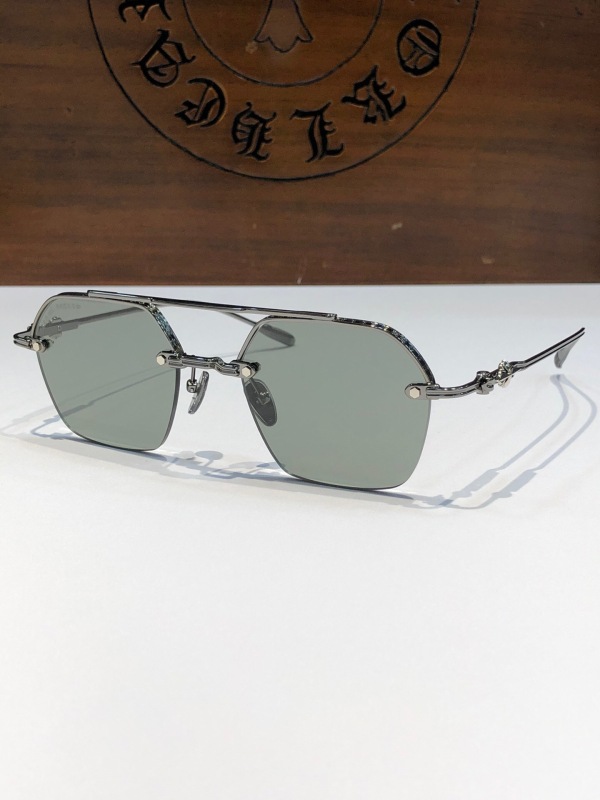 Vintage Fashion Designer Crosses Sunglasses Eyewears 77-CH8189