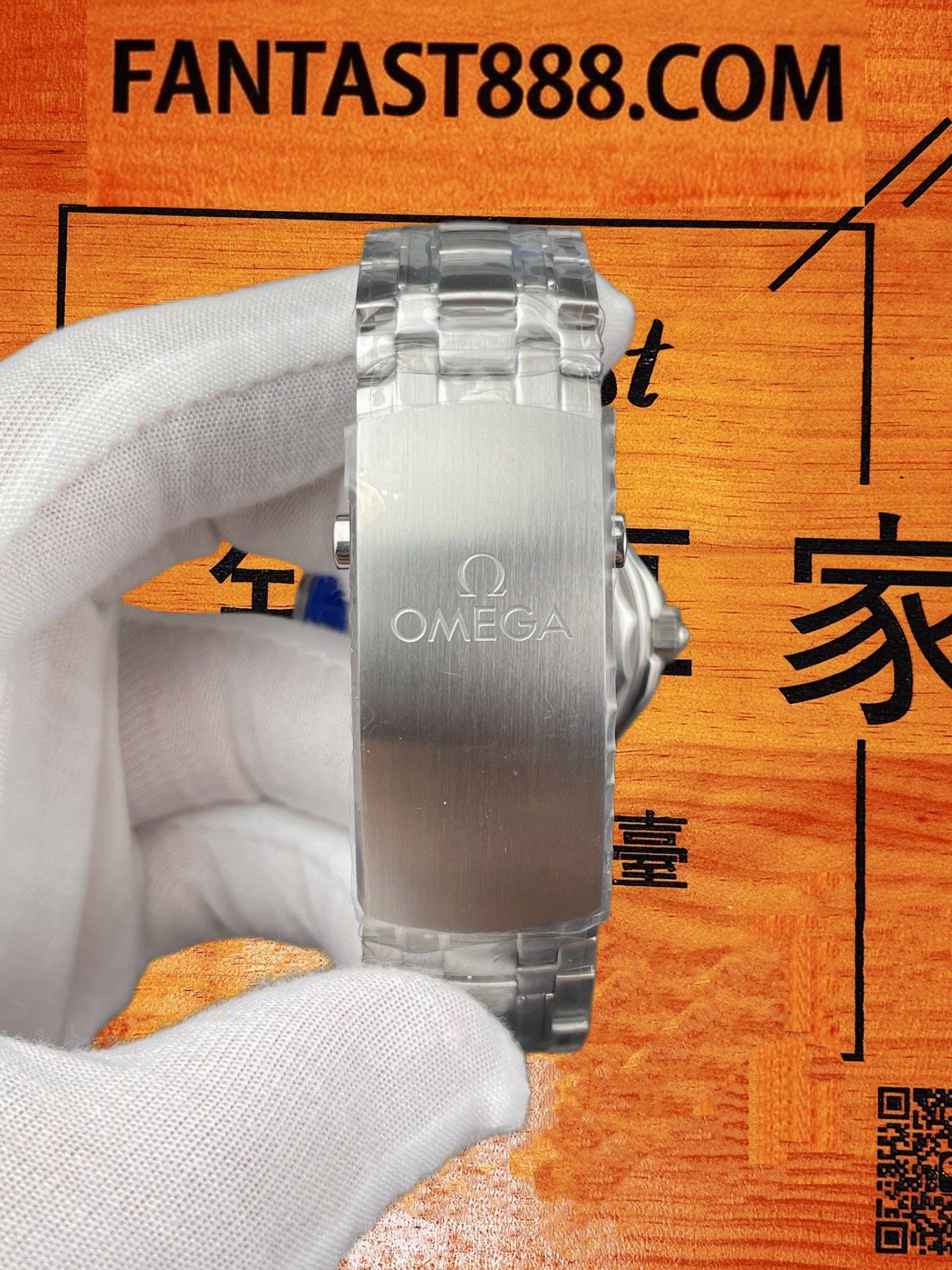 Seamaster 300 透底8800機芯 OMEGA Seamaster 300後蓋透底8800同軸擒縱機芯
